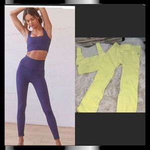 FREE PEOPLE Movement M/L Good Karma Tile Textured Set